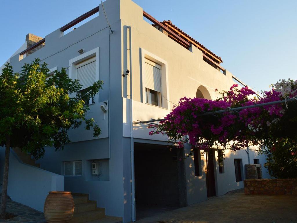 United Blue Resorts - White Sand Karteros Luaran gambar